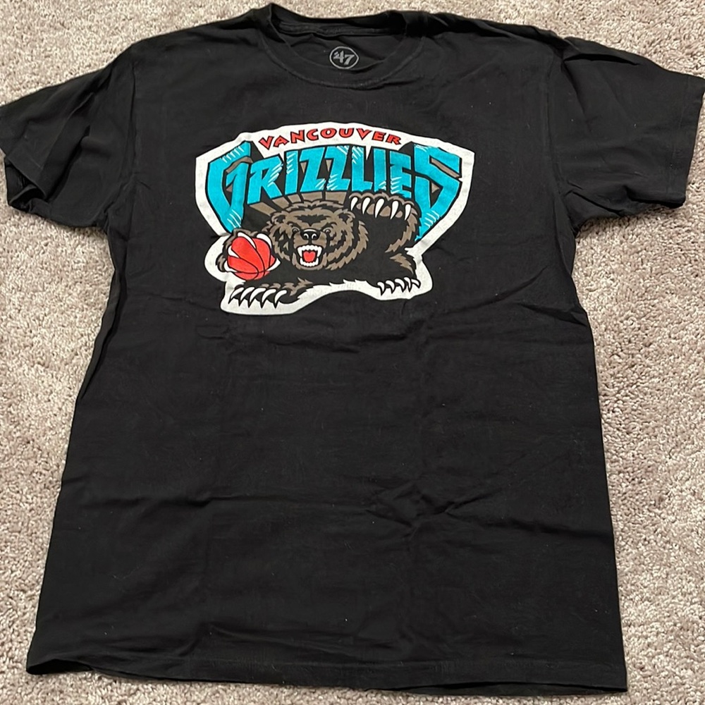 NBA Vancouver Grizzlies Mens throwback t-shirt size medium
